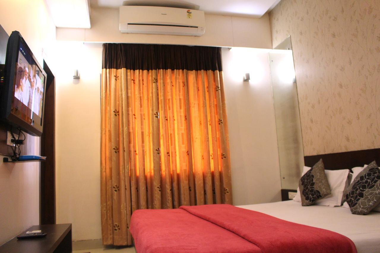 Hotel Aarya Inn Rāipur Εξωτερικό φωτογραφία