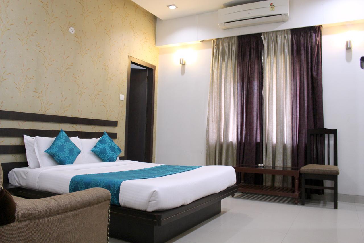 Hotel Aarya Inn Rāipur Εξωτερικό φωτογραφία